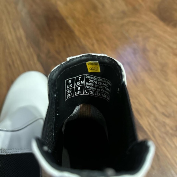 White doc marten boots - Picture 4 of 4